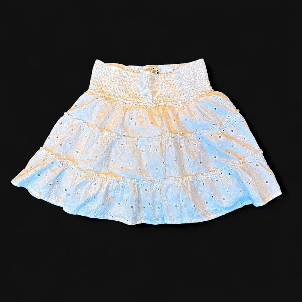 American Eagle Eyelet mini skirt size XS